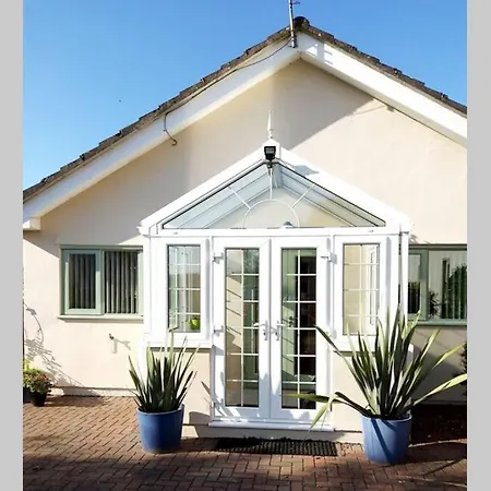 Cherry Cottage - Perfect Base For Two In Beautiful Pembrokeshire Begelly Exterior photo