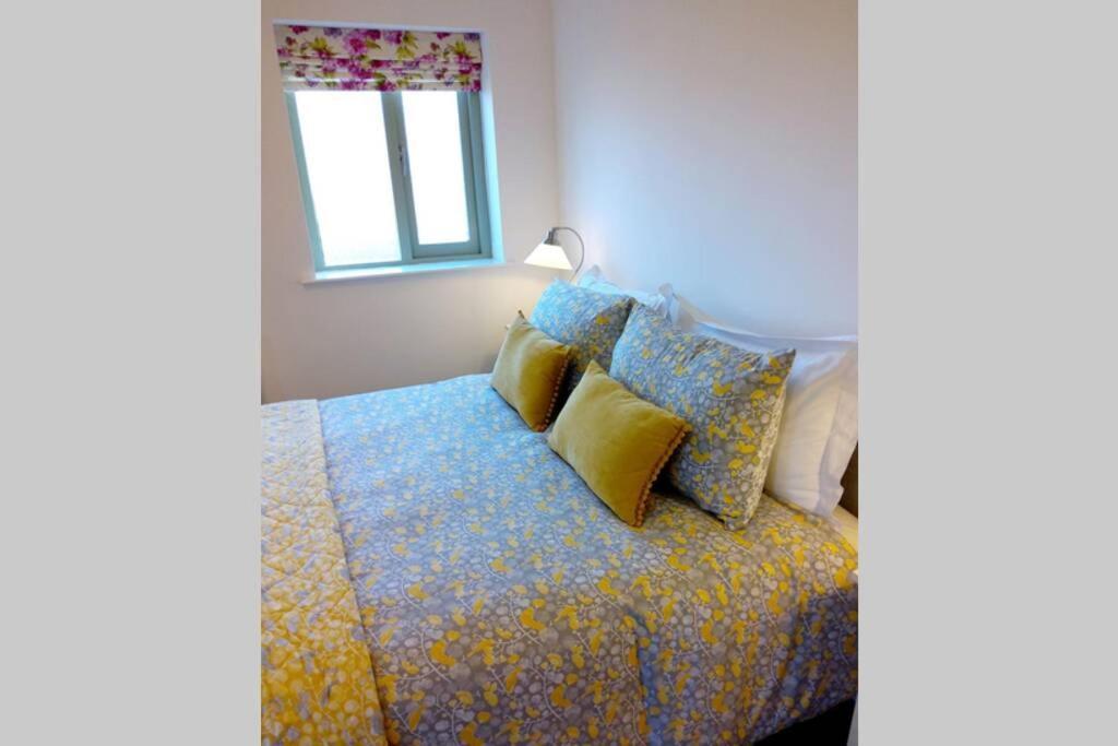 Cherry - Perfect Base For Two In Beautiful Pembrokeshire Holiday home *