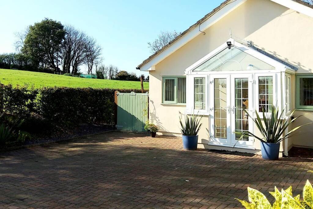 Holiday home Cherry - Perfect Base For Two In Beautiful Pembrokeshire